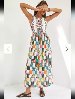 chinese dress ladies Emese Floral Pleated Maxi Dress